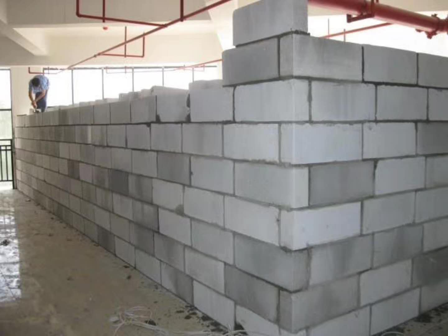紫金蒸压加气混凝土砌块承重墙静力和抗震性能的研究